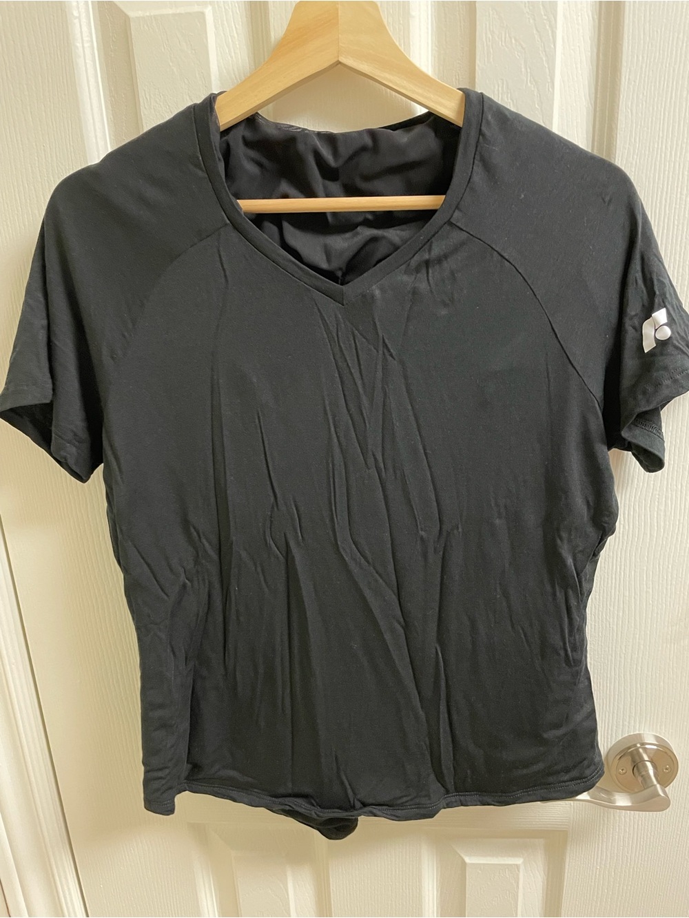 Forme Women's Black V-Neck Performance Tee